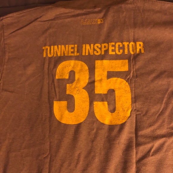 Men’s tee - Picture 2 of 2